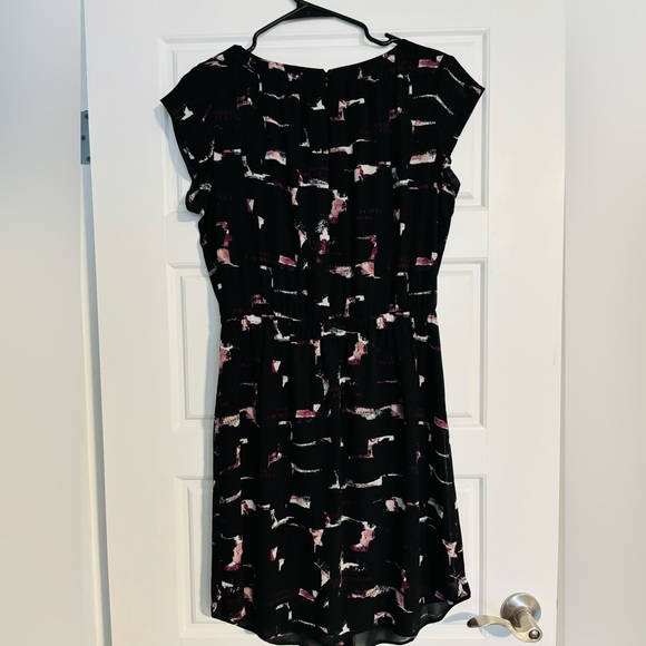 Reitmans Black Patterned Empire Waist Dress - Picture 2 of 3